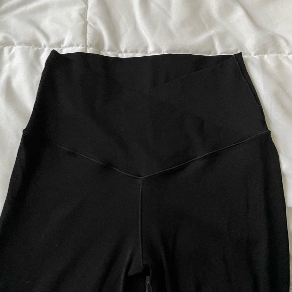 Aerie crossover flare leggings